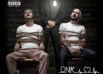 Откако повеќе не ги викаат на концерти за пеење на НАТО, групата ДНК почна да го критикува Министерството за култура