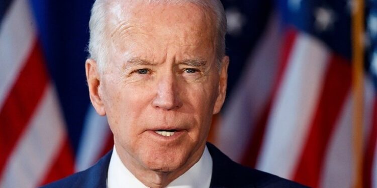 „Мислам дека тој (Путин) е воен злосторник“