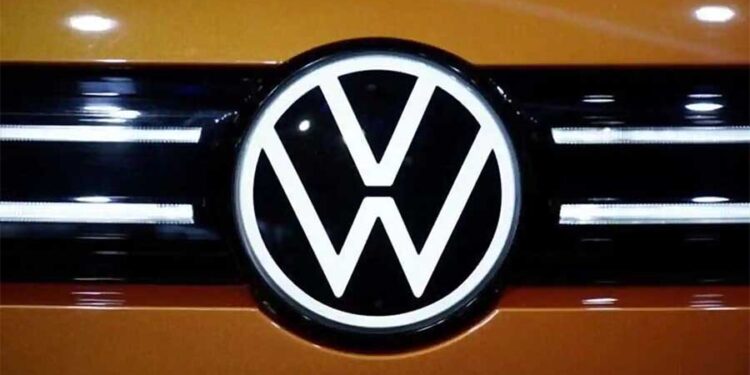 Поради недостиг на делови Volkswagen ги прекина нарачките