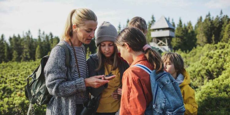 Словенија укинува маски за учениците и одобрува вакцинација на деца