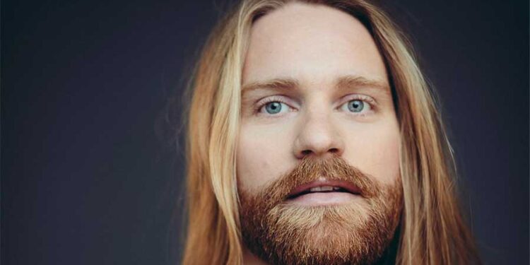 Не можеше македонски Супермен, ама може англиски Спејсмен