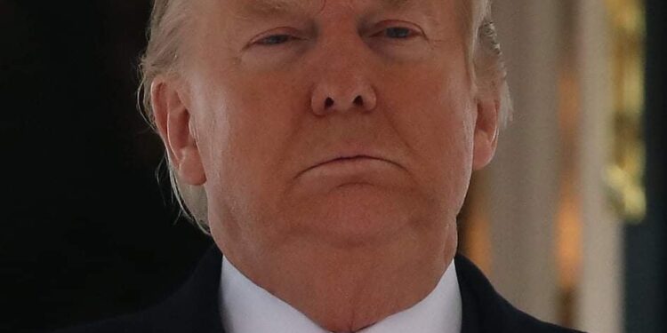 Трамп за Бајден