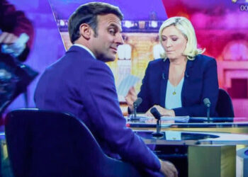 „Арогантниот“ наспроти „исплашената“