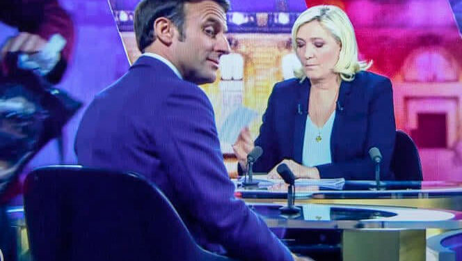 „Арогантниот“ наспроти „исплашената“