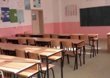 Ваше мислење: За достоинството на наставниците