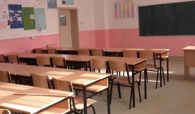 Ваше мислење: За достоинството на наставниците