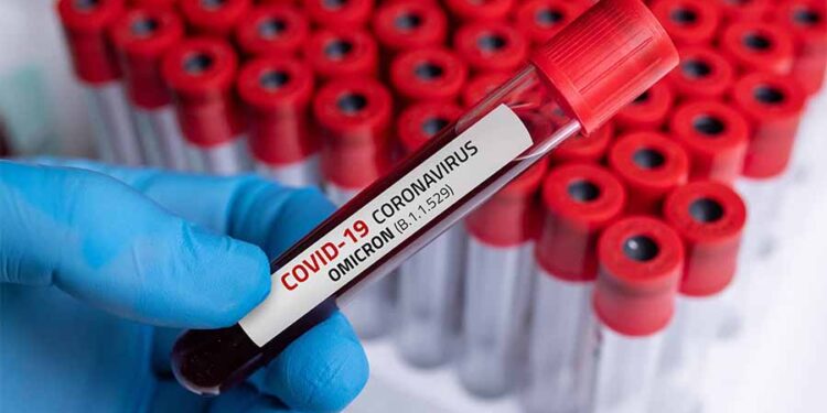 Омикрон не бил толку безопасен
