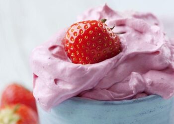 Мус од јагоди за 5 минути