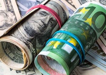 Доларот го „прешиша“ еврото?