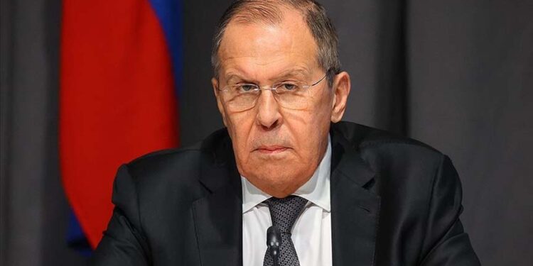 Лавров – „САД и Англија сакаат вистинска војна меѓу Русија и Европа”