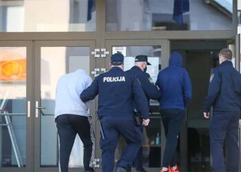 Хрватската полиција фати шверцери на дрога, меѓу нив и еден Македонец