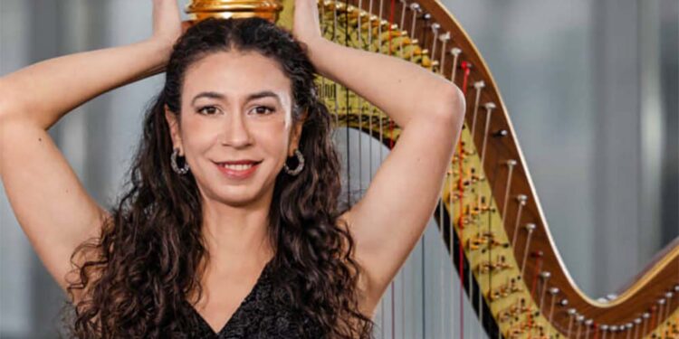 Рецитал на харфа на Мерсиха Шукри на Интерфест во Офицерски