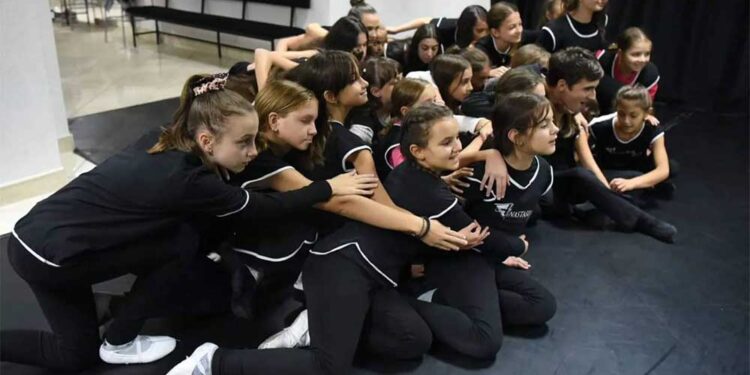 Центaрот “Анастасија” одбележува 25 години со мјузиклот “Исцелител”