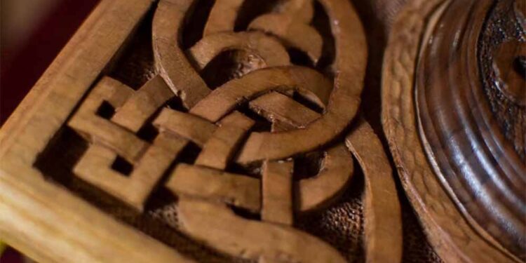 Оживеана плитката резба на некогашните слепченски мајстори