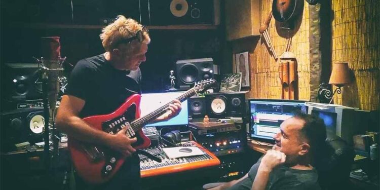 Битолски шмек на Џири-Џири од “Ѓаволи” – Паркети со Нено Белан