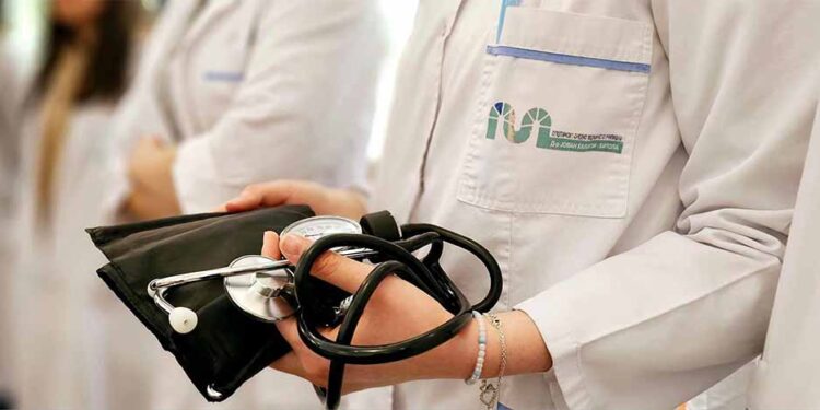 „Д-р Јован Калаузи”- Битола – традиција и искуство во оспособување на нови кадри во здравствената струка