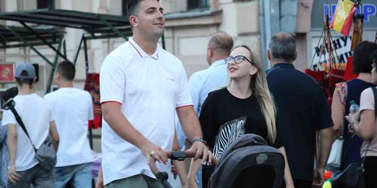 НАДЕЖ, ЉУБОВ, СЕМЕЈСТВО – Спонтано на Широк Сокак (ФОТОГАЛЕРИЈА)