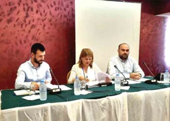 Средба на АДКОМ со надлежните министерства