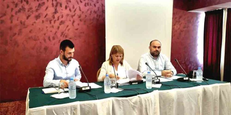 Средба на АДКОМ со надлежните министерства