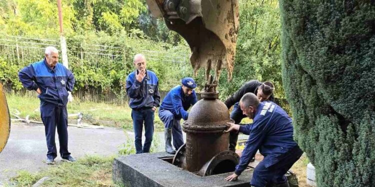 ДЕФЕКТ ПОРАДИ ПОТИСНИОТ ЦЕВКОВОД НА ПУМПНА СТАНИЦА: БЕЗ ВОДА ЌЕ БИДE ПОГОЛЕМ ДЕЛ ОД ГРАДОТ