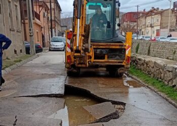 Нормализирано водоснабдување по санираниот дефект на Булевар 1 Мај