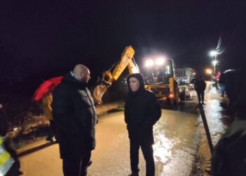 Екипите на „Водовод“ Битола интервенираат во село Кравари