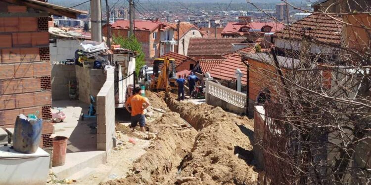 РЕКОНСТРУКЦИЈА НА ВОДОВОДНАТА МРЕЖА НА УЛИЦА „КАРАОРМАН“ ВО БИТОЛА