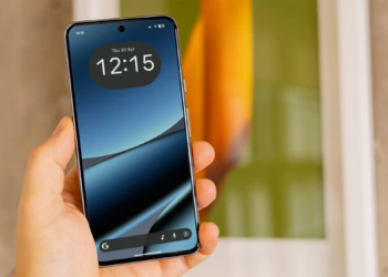 ANDROID 17: ВЕШТАЧКА ИНТЕЛИГЕНЦИЈА ВО ЦЕНТАРОТ