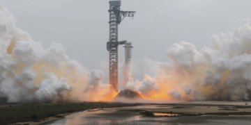 Starship V3: МОЌ КОН МЕСЕЧИНАТА